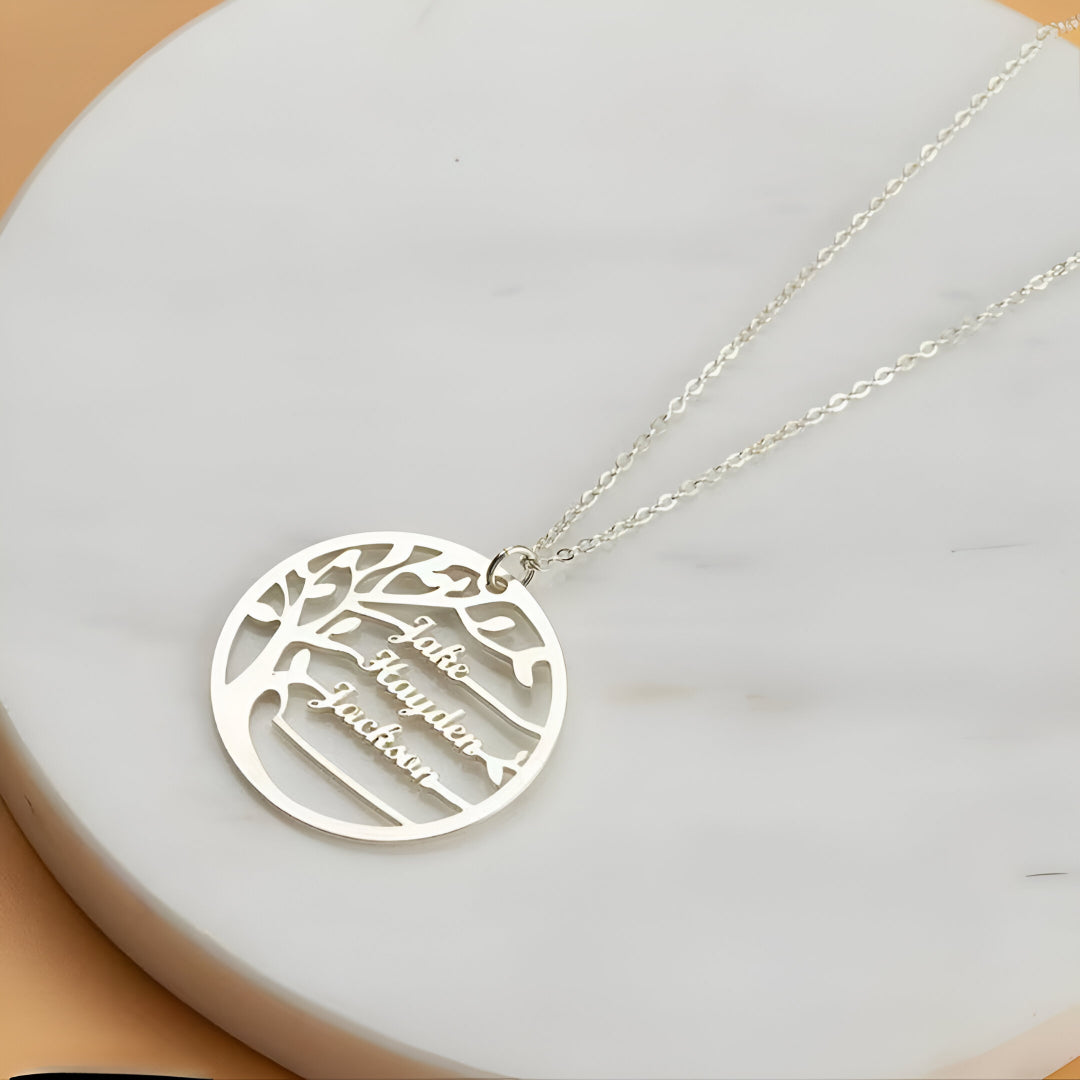 COLLIER ARBRE DE VIE JUSQU'À 4 PRÉNOMS